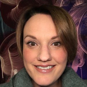 Meet your Posher, Jen